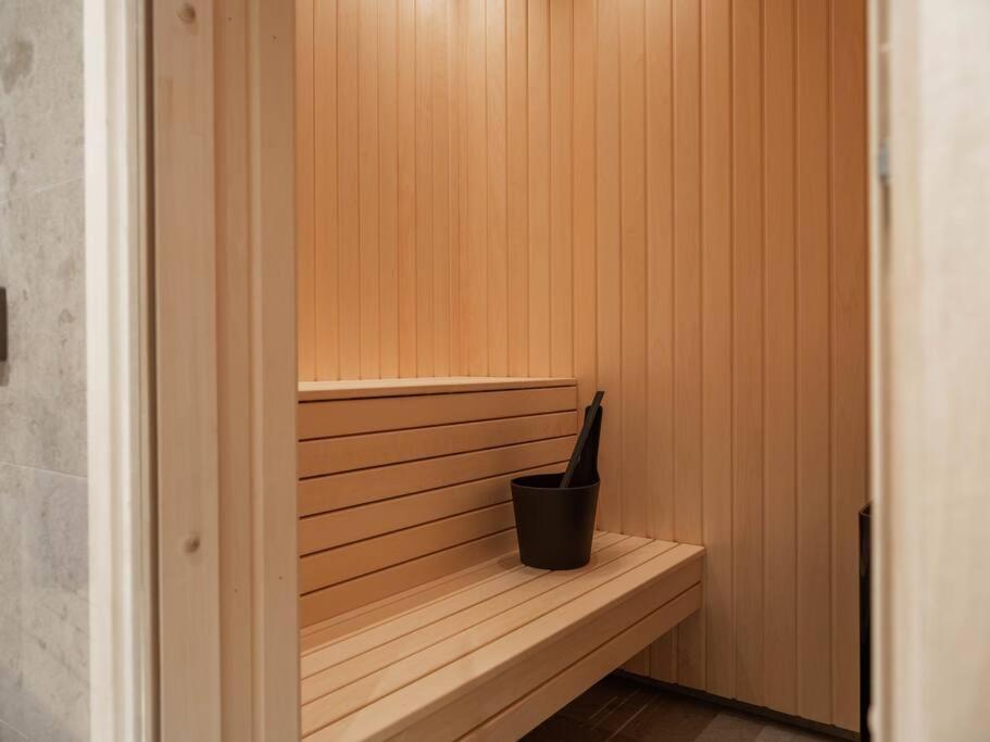Chic Are Apt For 6 Ski-In-Ski-Out With Sauna Exterior photo